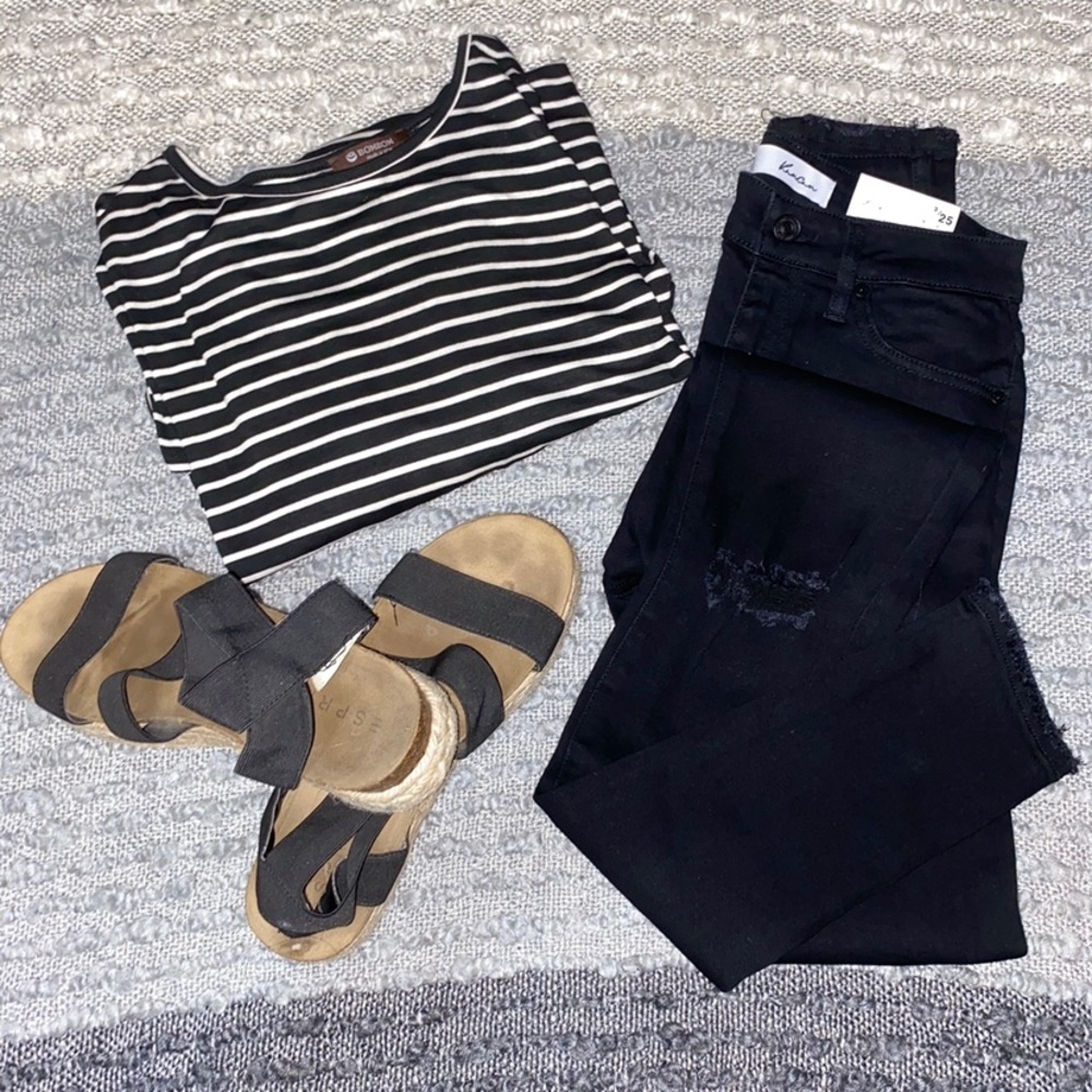 black KanCan skinny jeans